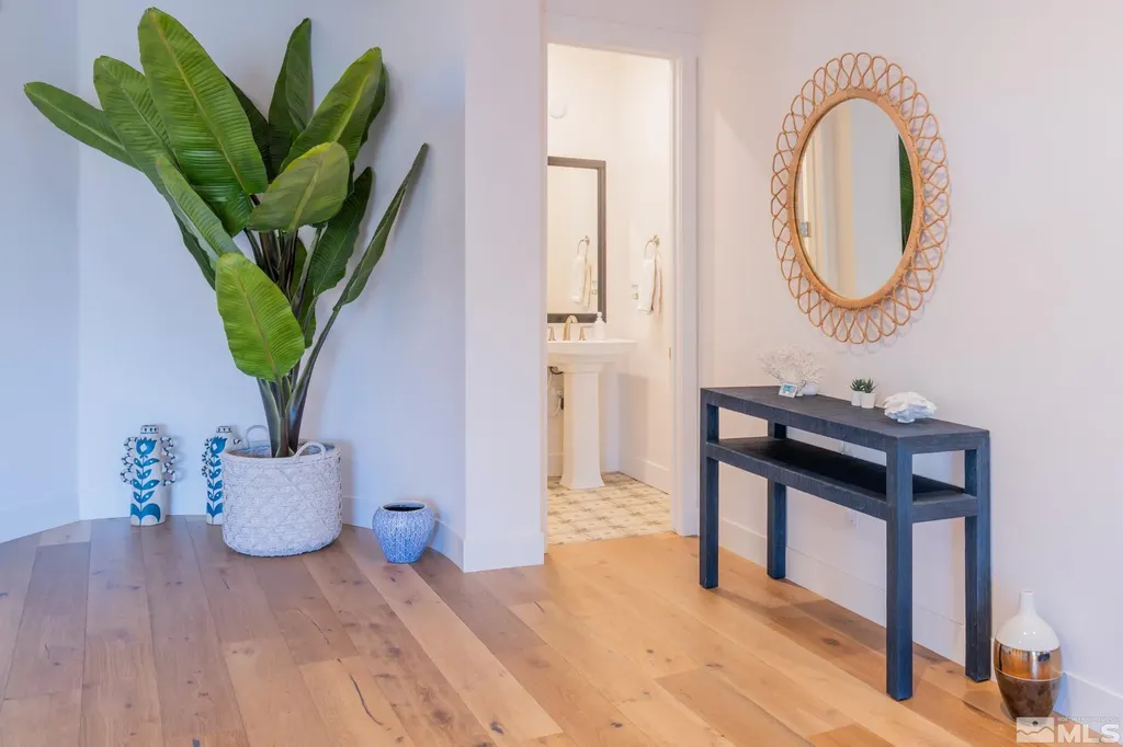 2481 Stonetrack Reno NV 89521