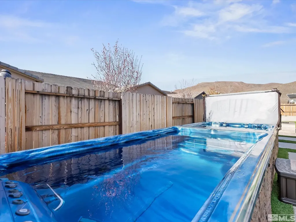 2481 Stonetrack Reno NV 89521
