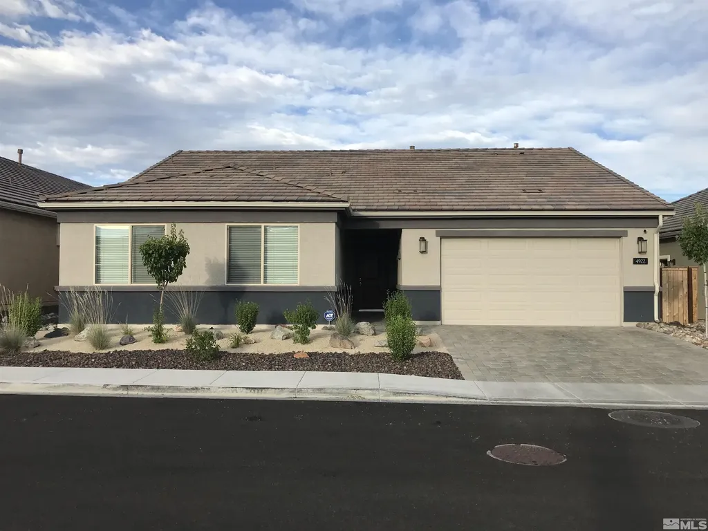 4922 Monrovia Sparks NV 89436