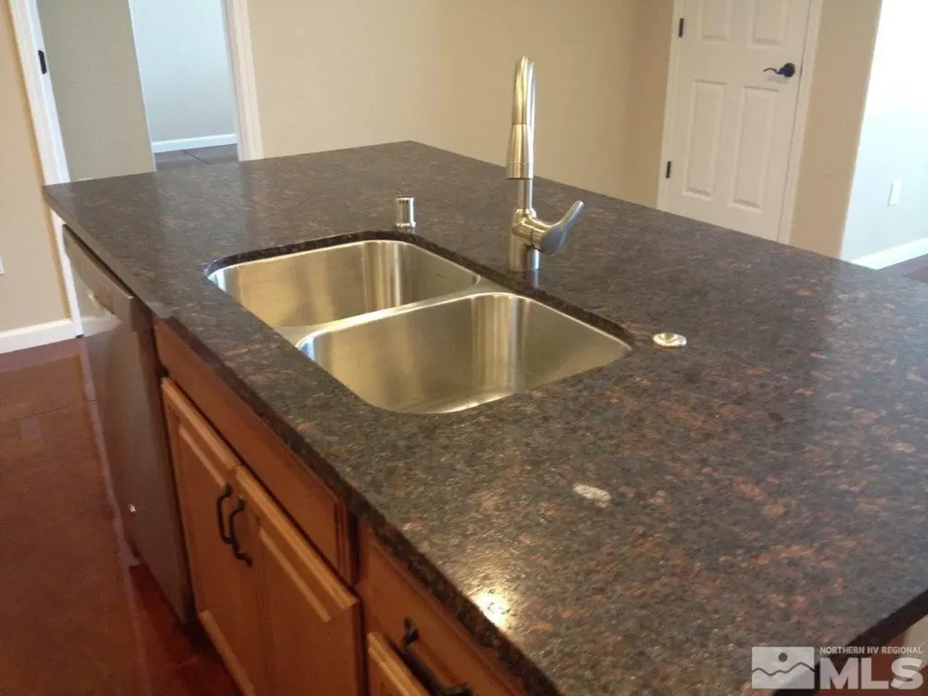 462 Laurel Reno NV 89512