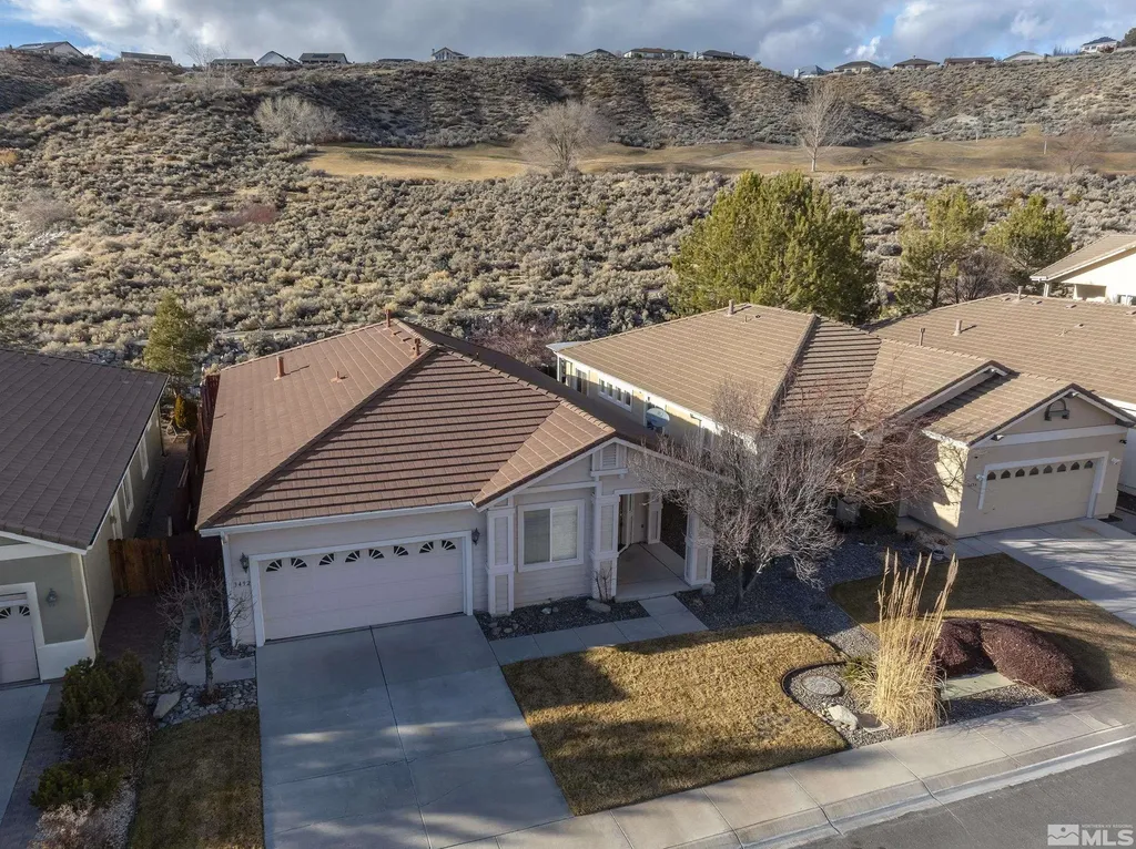 3492 Long Minden NV 89423
