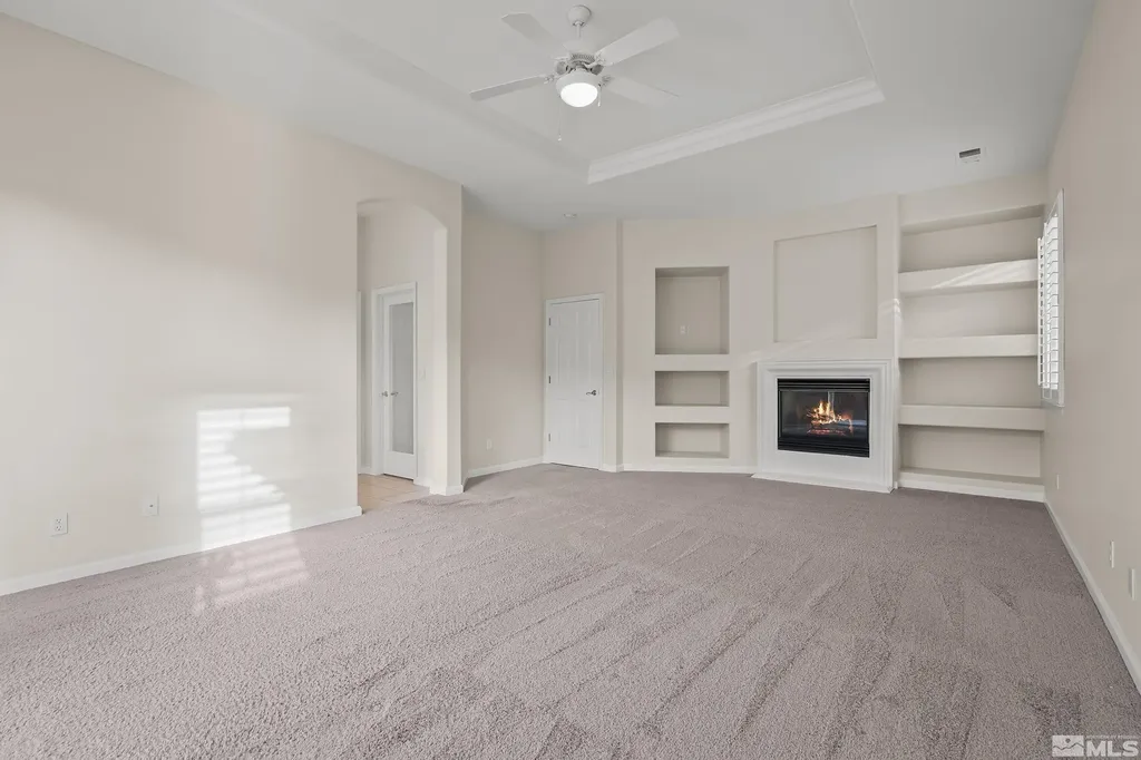 3492 Long Minden NV 89423