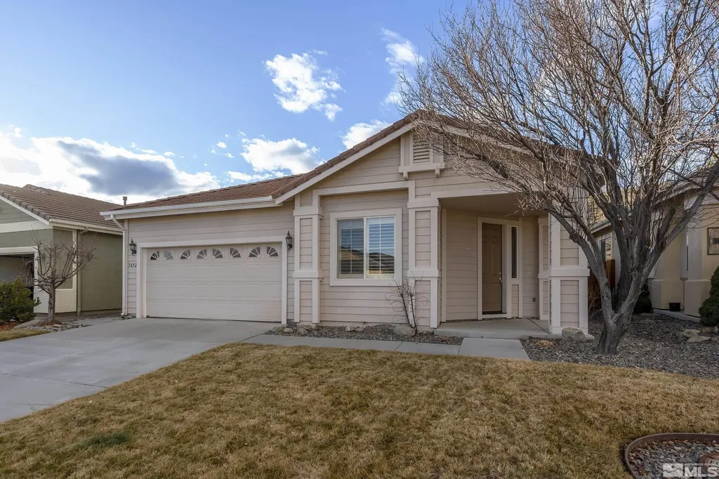 3492 Long Minden NV 89423