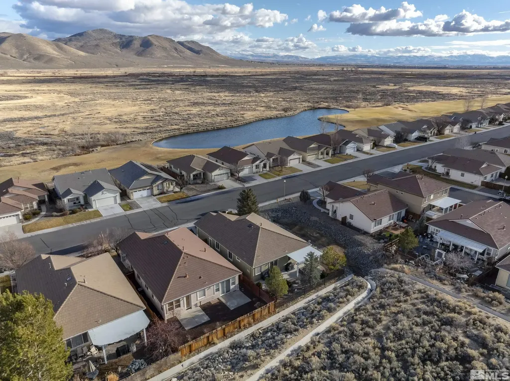 3492 Long Minden NV 89423