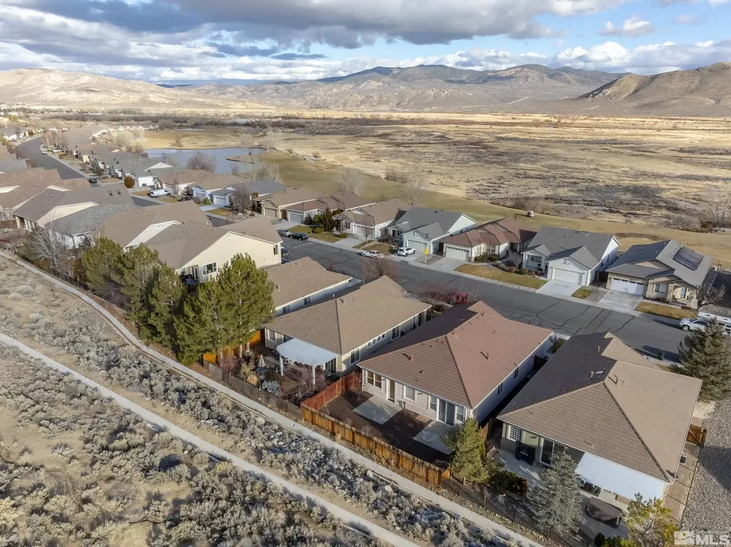 3492 Long Minden NV 89423