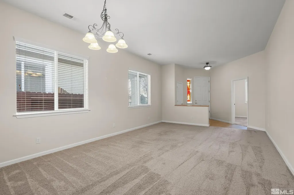3492 Long Minden NV 89423