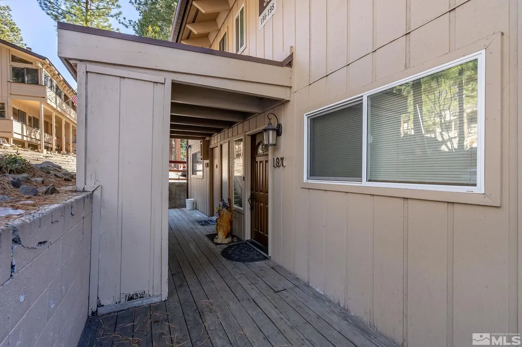 321 Ski Incline Village NV 89451