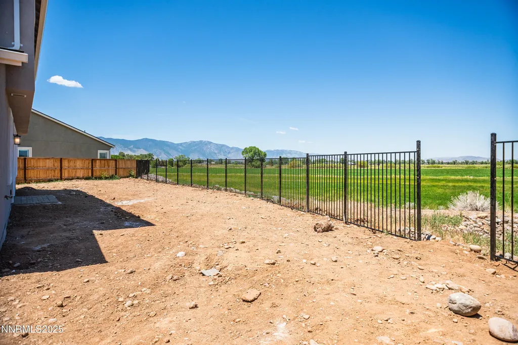 620 Sage Grouse Lp Gardnerville NV 89460