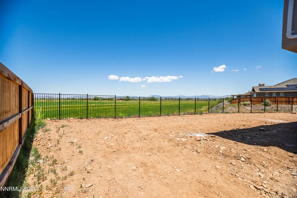 620 Sage Grouse Lp Gardnerville NV 89460