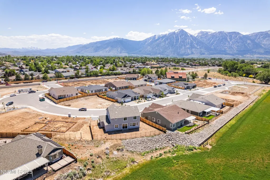 620 Sage Grouse Lp Gardnerville NV 89460