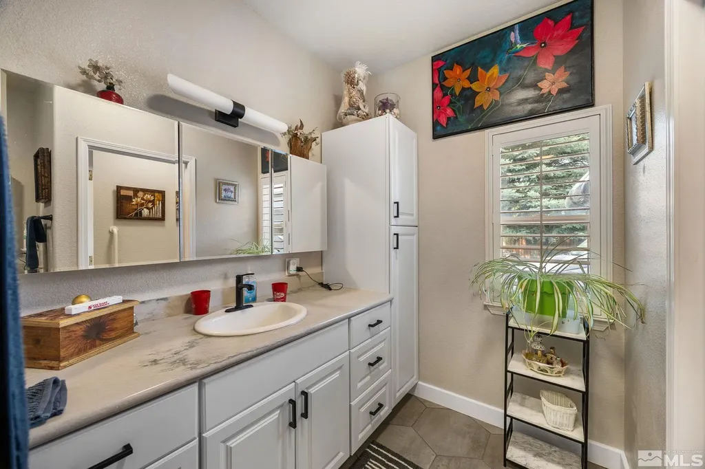 6525 Monticello Reno NV 89519