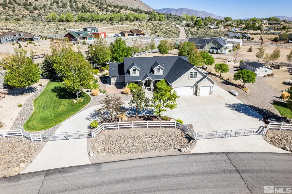 391 Angelina Wellington NV 89444