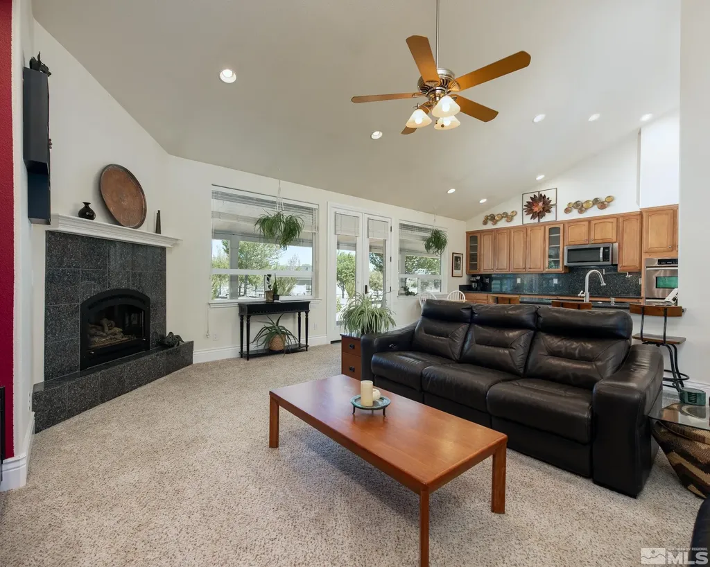 391 Angelina Wellington NV 89444