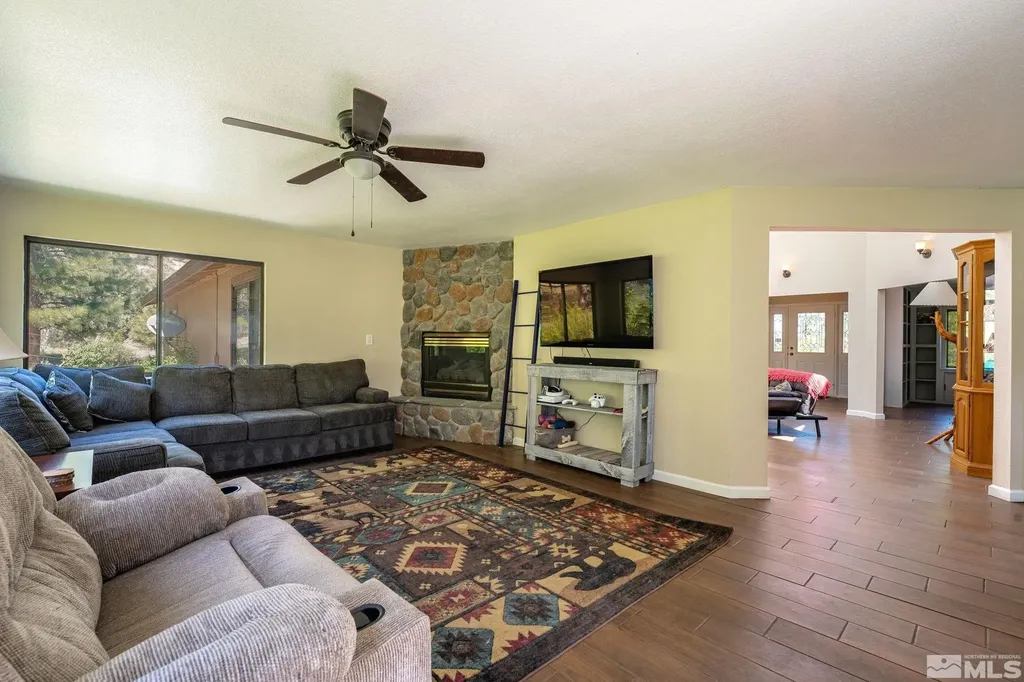 6995 Franktown Washoe Valley NV 89704