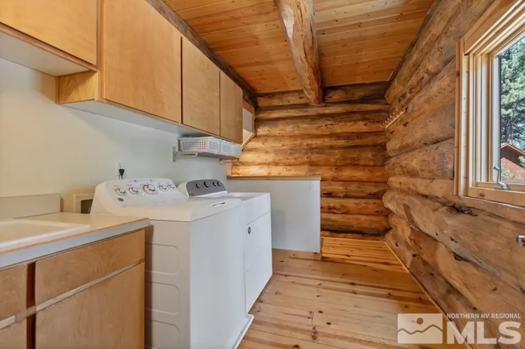 16760 Big Pine Reno NV 89511