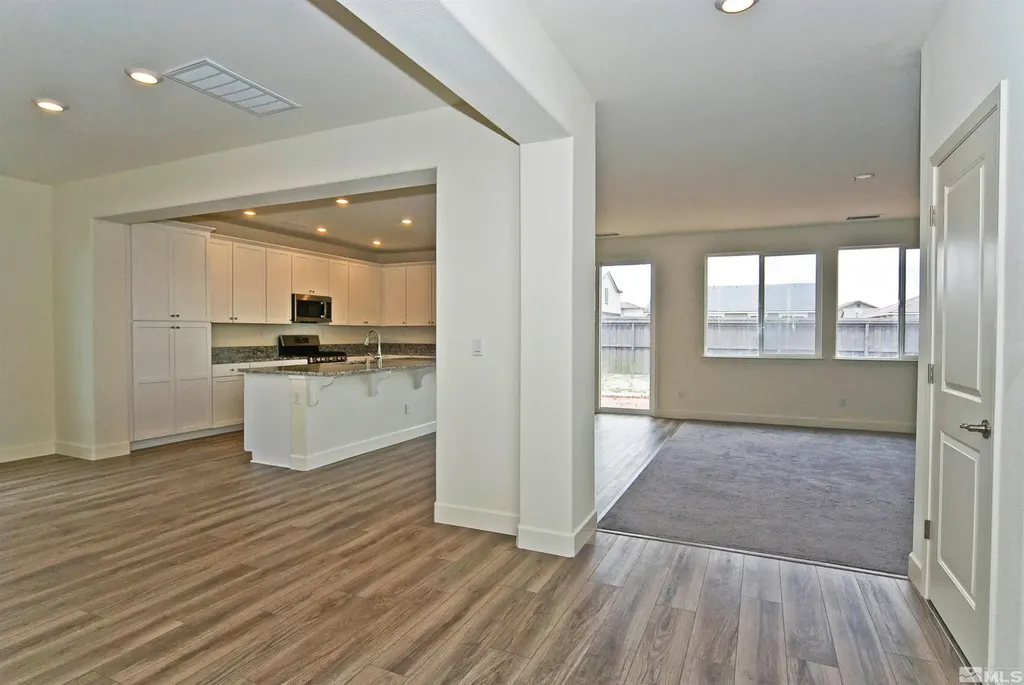 2091 Forest Grove Sparks NV 89436