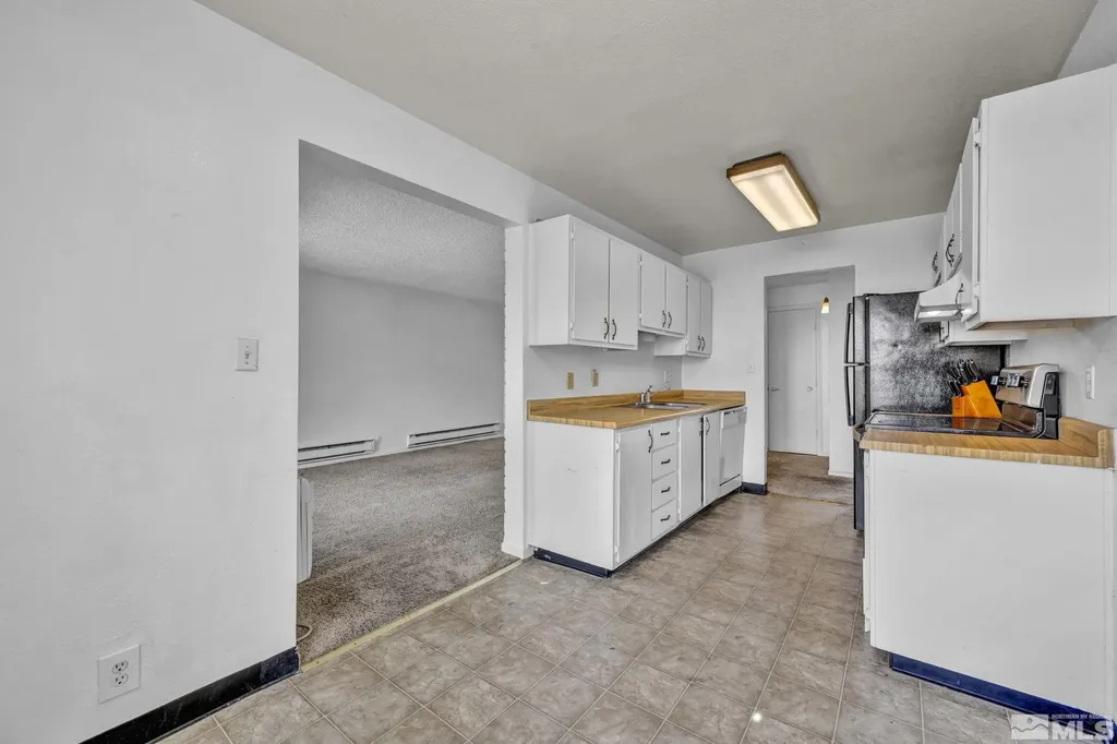 3939 Clear Acre Reno NV 89512