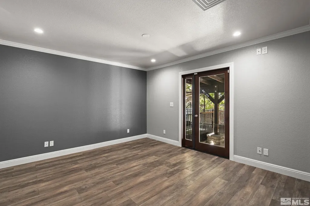 930 Spanish Springs Sparks NV 89434