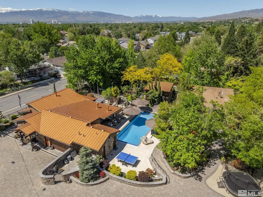 930 Spanish Springs Sparks NV 89434