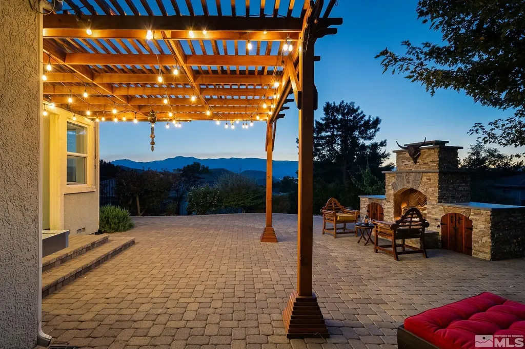 7265 Hurst Park Reno NV 89502