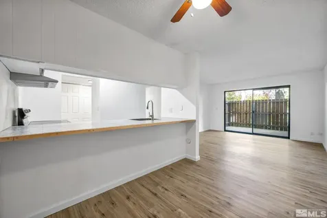 2700 Plumas Reno NV 89509