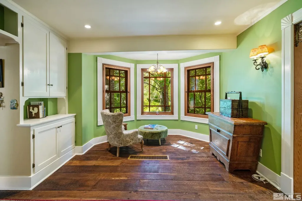 1555 Marsh Reno NV 89509