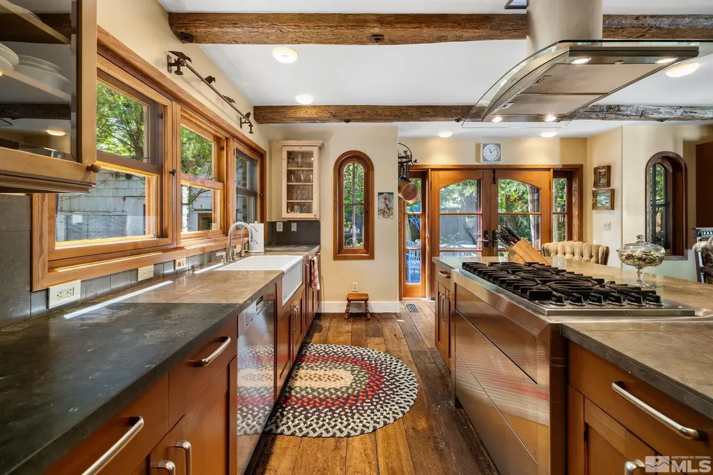1555 Marsh Reno NV 89509