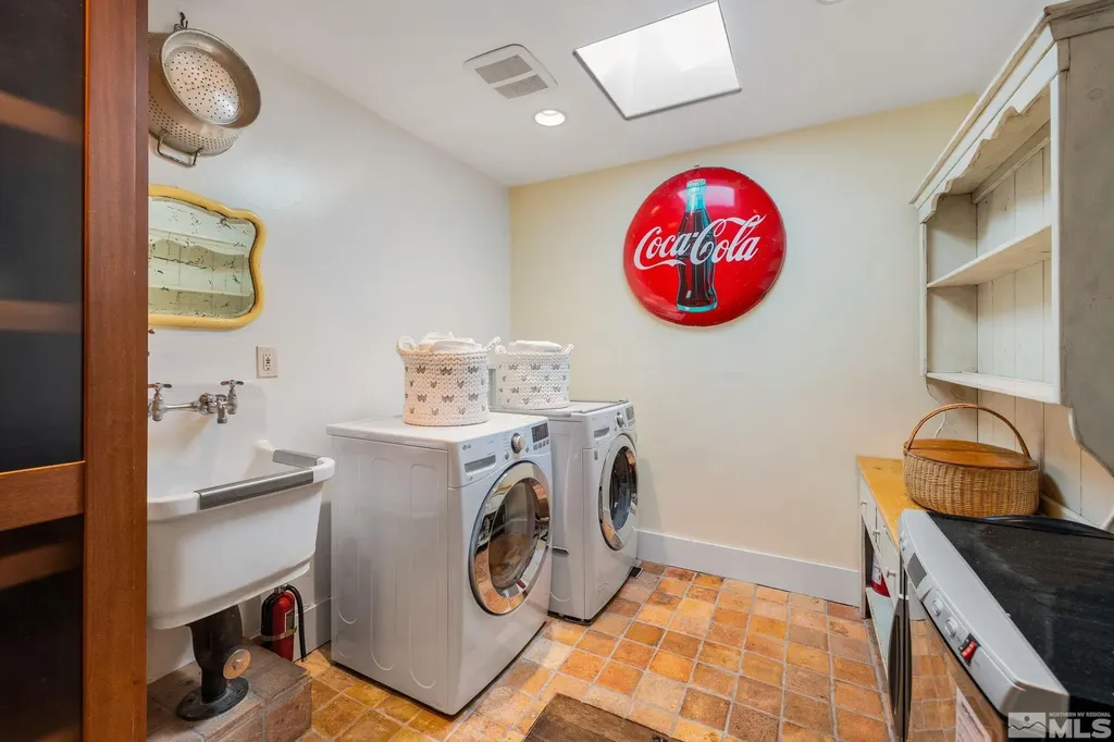 1555 Marsh Reno NV 89509