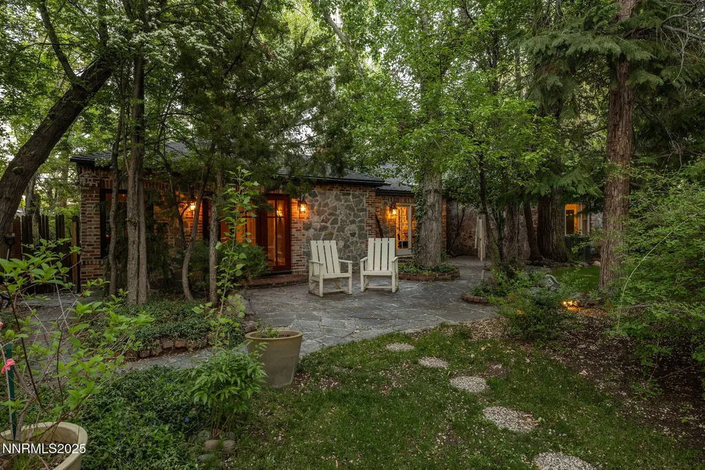 1555 Marsh Reno NV 89509