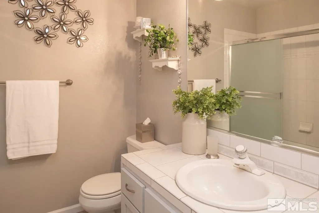 1415 Sioux Reno NV 89521