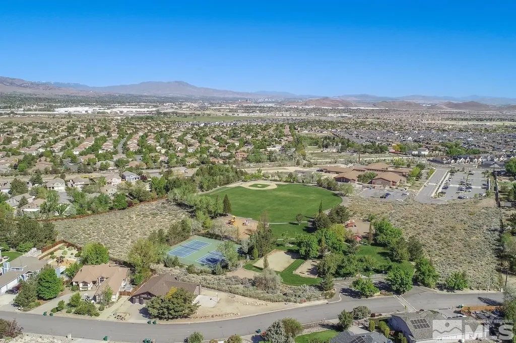 1415 Sioux Reno NV 89521