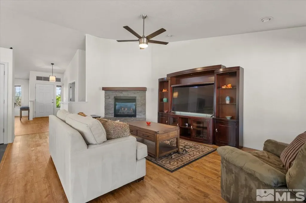 15524 Quicksilver Reno NV 89511