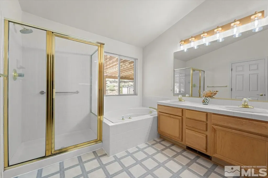 15524 Quicksilver Reno NV 89511