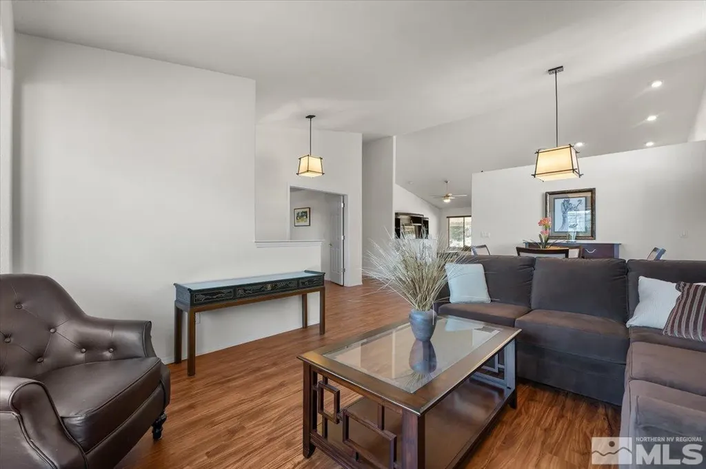 15524 Quicksilver Reno NV 89511