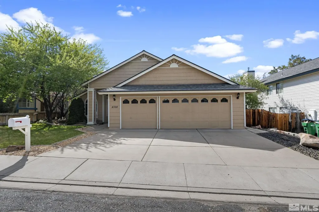 4356 Roundstone Sparks NV 89434