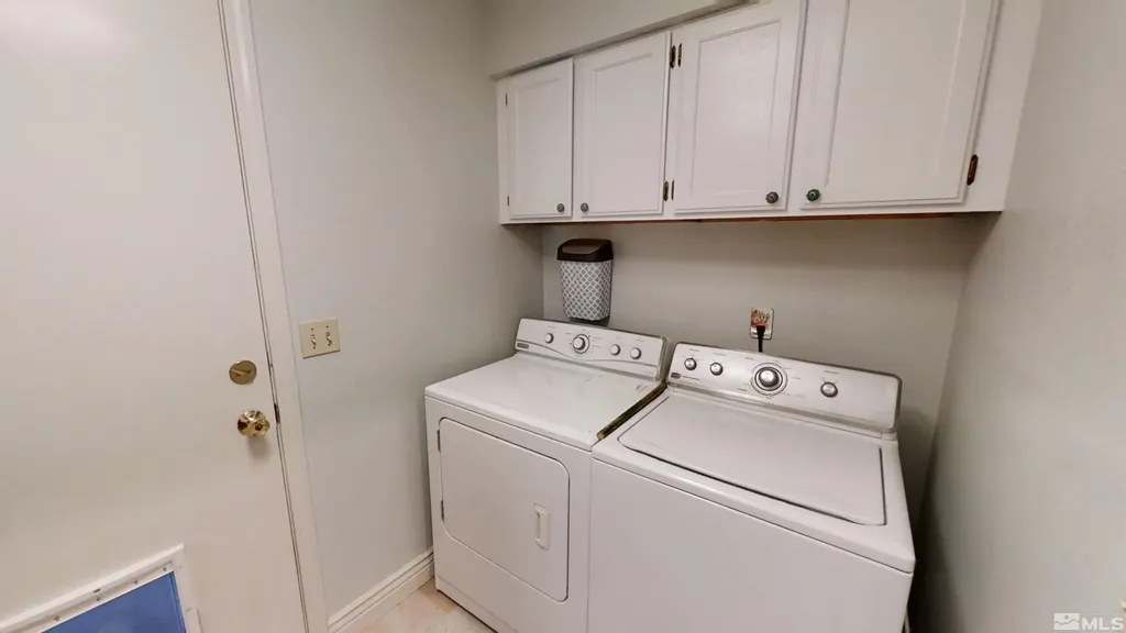 5166 Palo Alto Sparks NV 89436