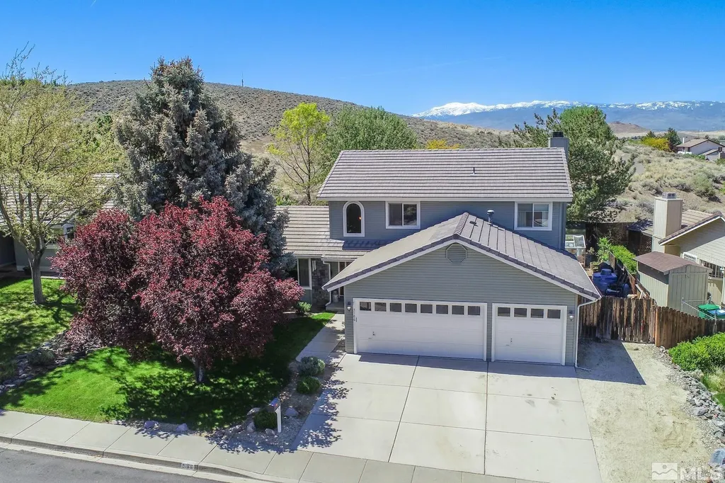 5166 Palo Alto Sparks NV 89436