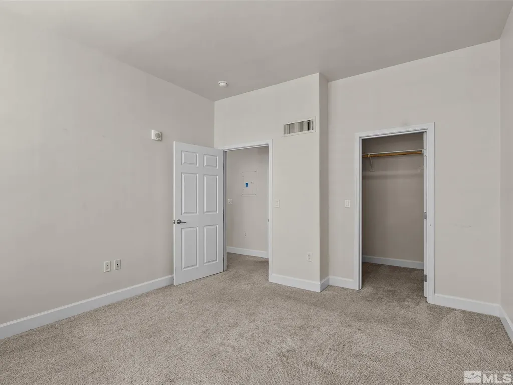 450 Arlington 1404 Reno NV 89503