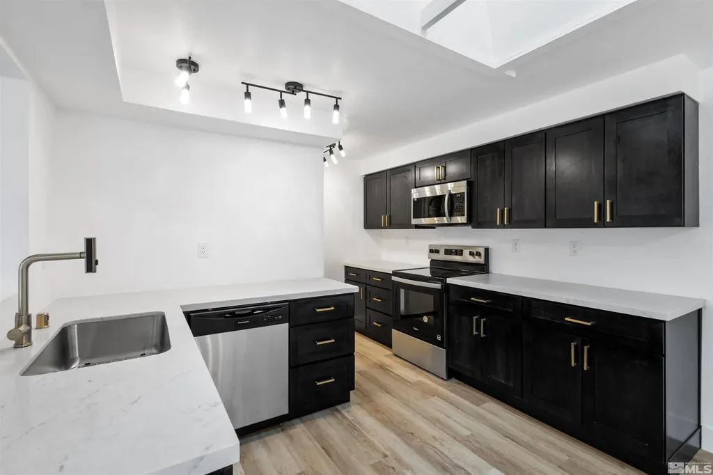 6798 Flower Reno NV 89506