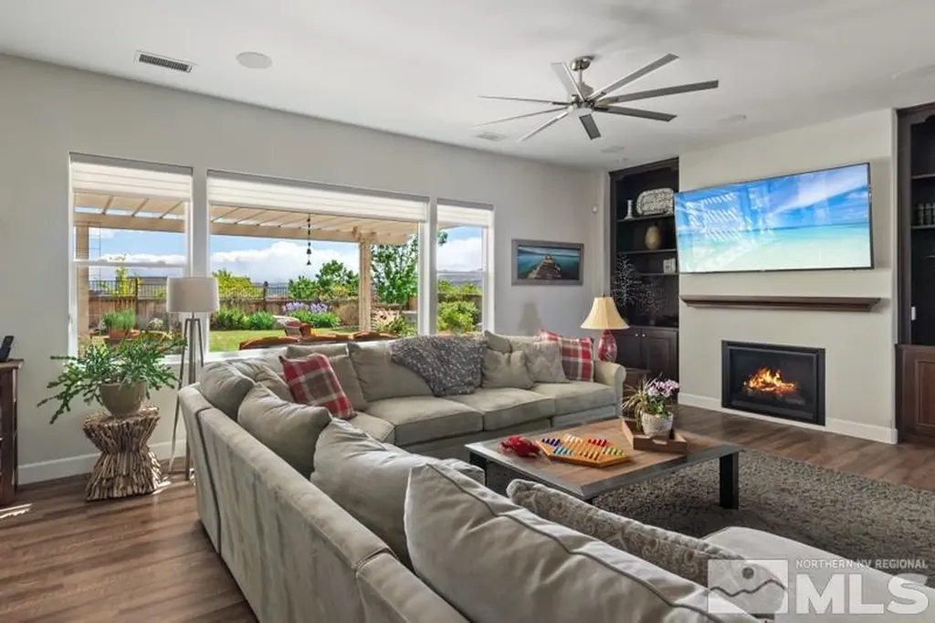 540 Shady Valley Sparks NV 89441