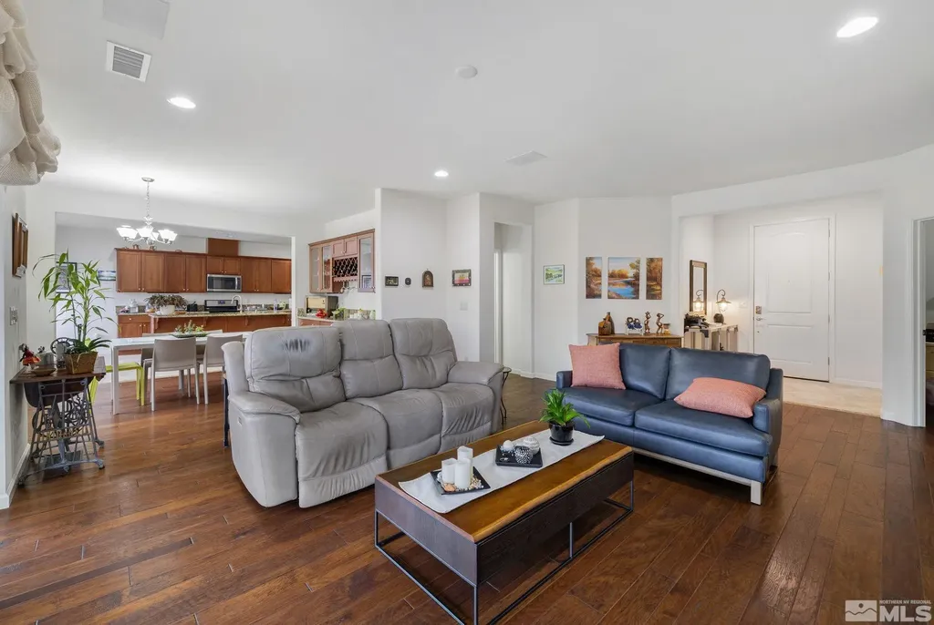 9625 Jessica Reno NV 89521