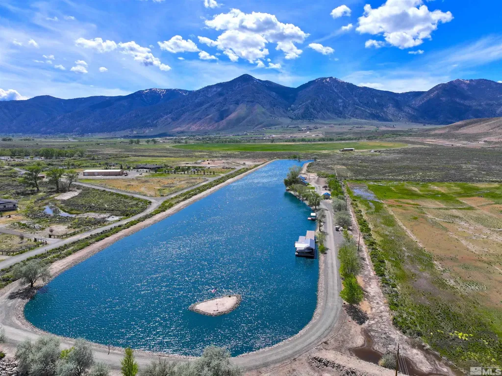 2980 Us Highway 395 Minden NV 89423