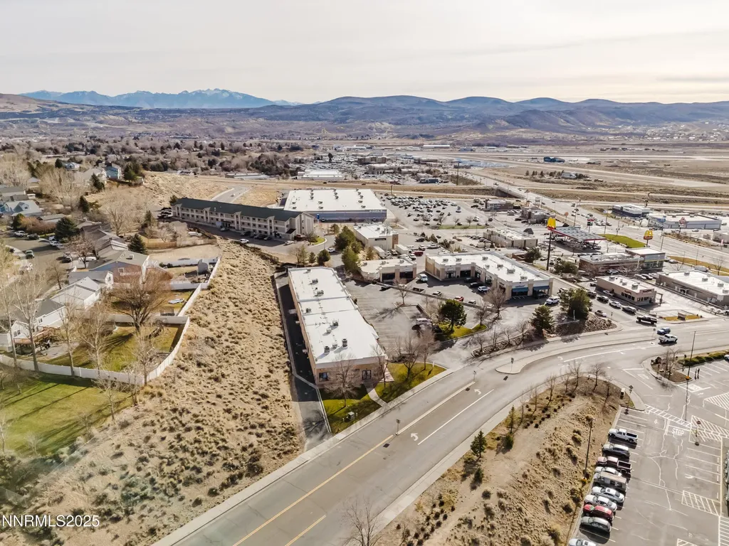 2719 Argent Elko NV 89801