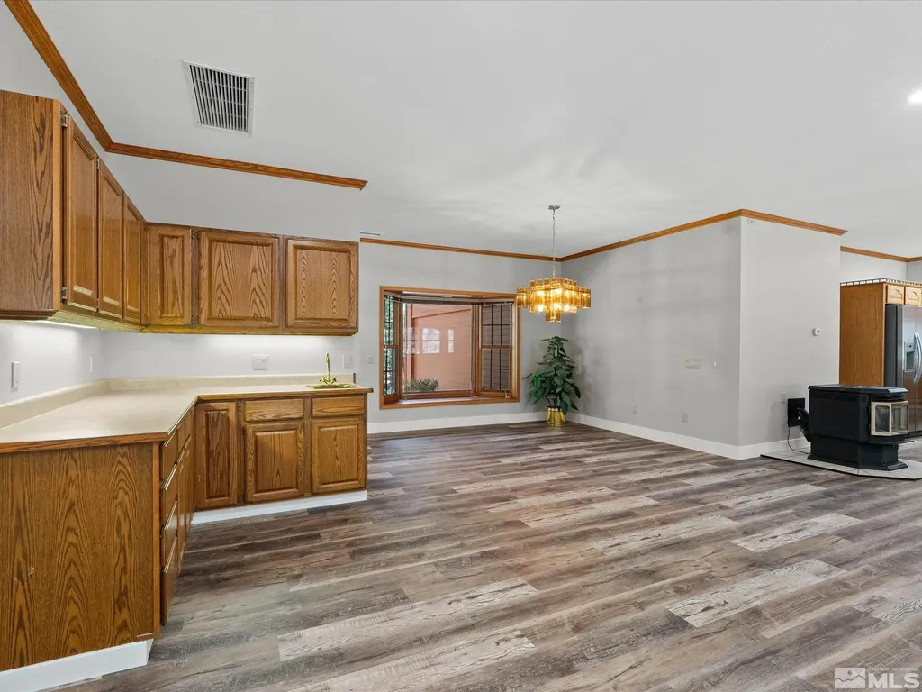 805 Yellow Pine Reno NV 89511