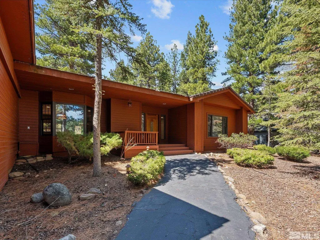 805 Yellow Pine Reno NV 89511