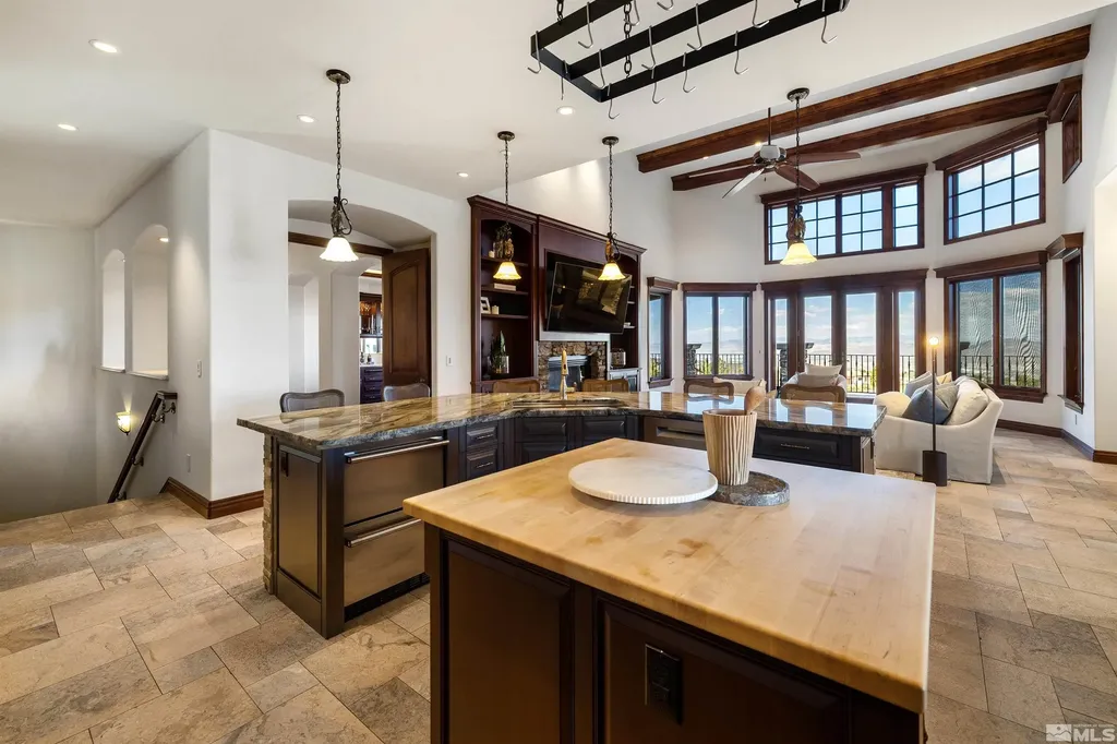 12360 High Vista Reno NV 89511