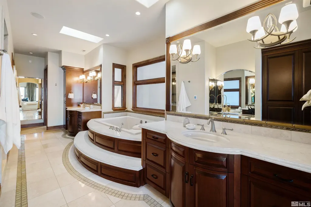 12360 High Vista Reno NV 89511
