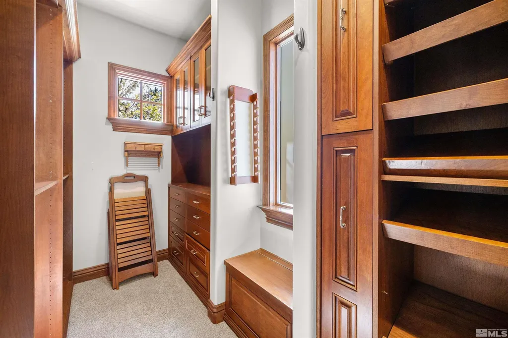 12360 High Vista Reno NV 89511