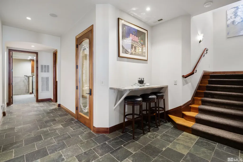 12360 High Vista Reno NV 89511