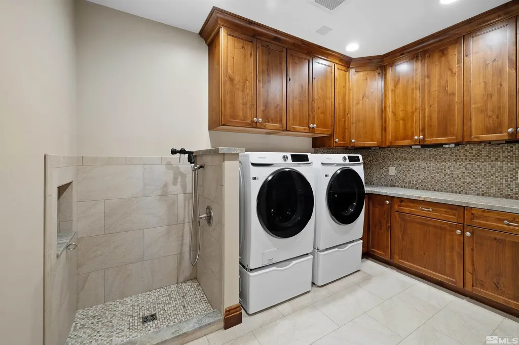 12360 High Vista Reno NV 89511